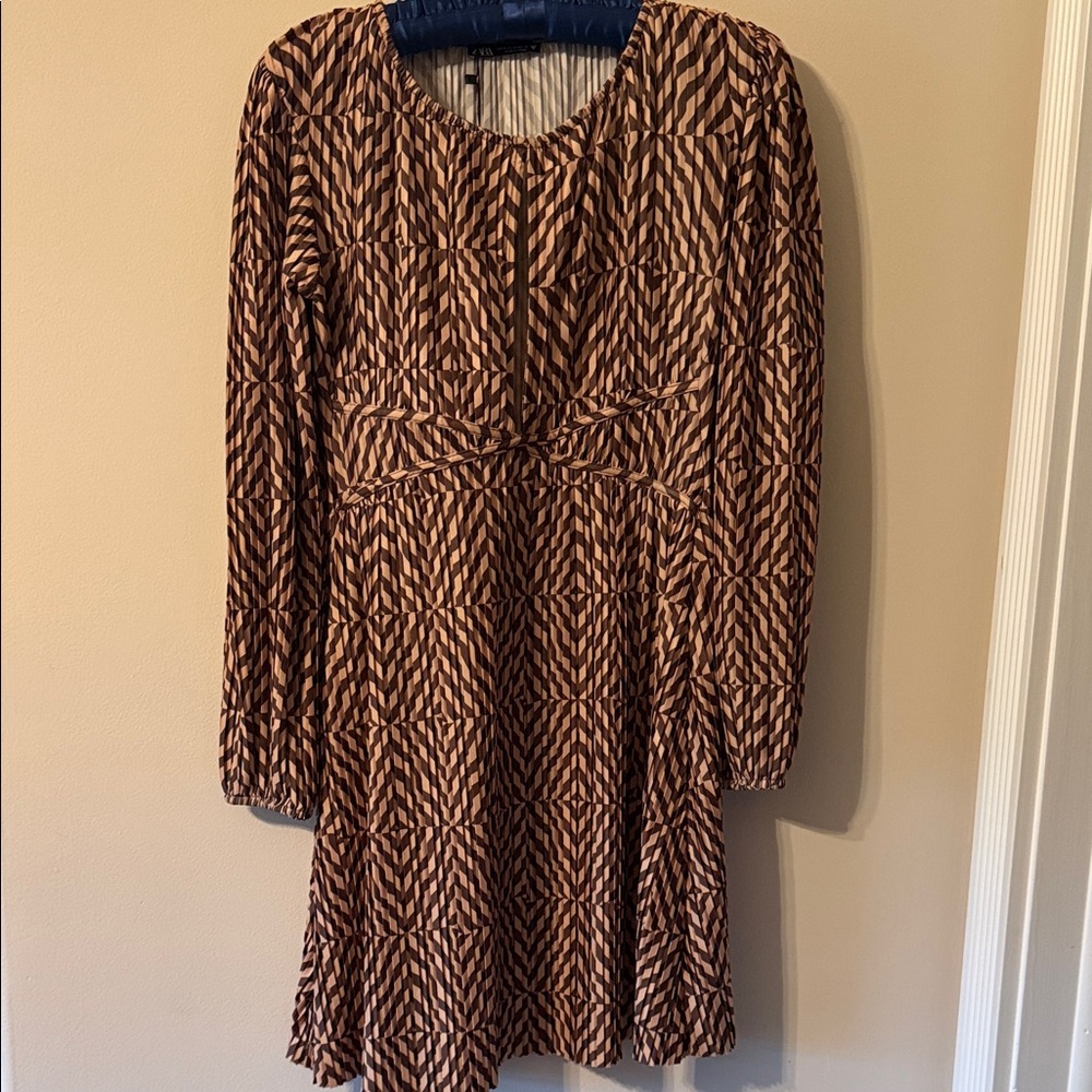 Zara Long-Sleeve Brown and Cream Geometric Dress